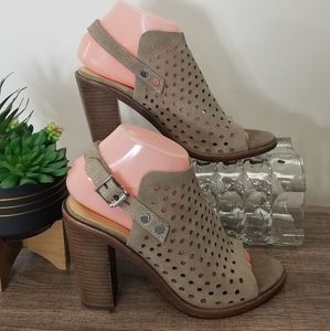 Rag and Bone HP🎁🎀🎉 Wyatt Sandals 38-8